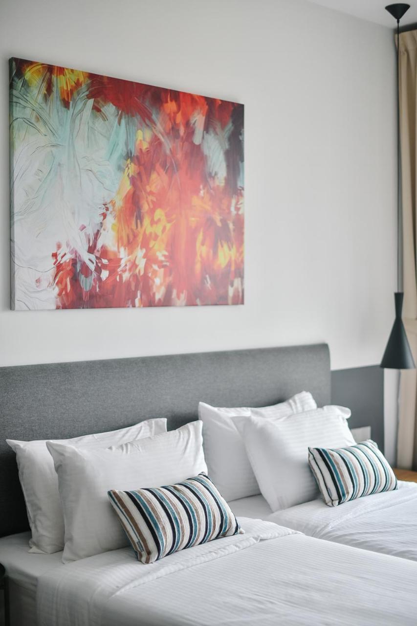 Teega Suites By Subhome Nusajaya  Exterior photo