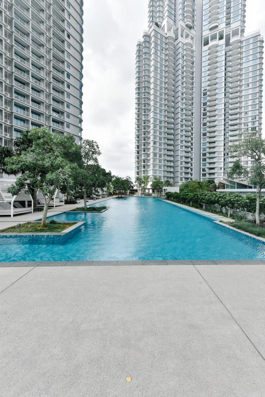 Teega Suites By Subhome Nusajaya  Exterior photo
