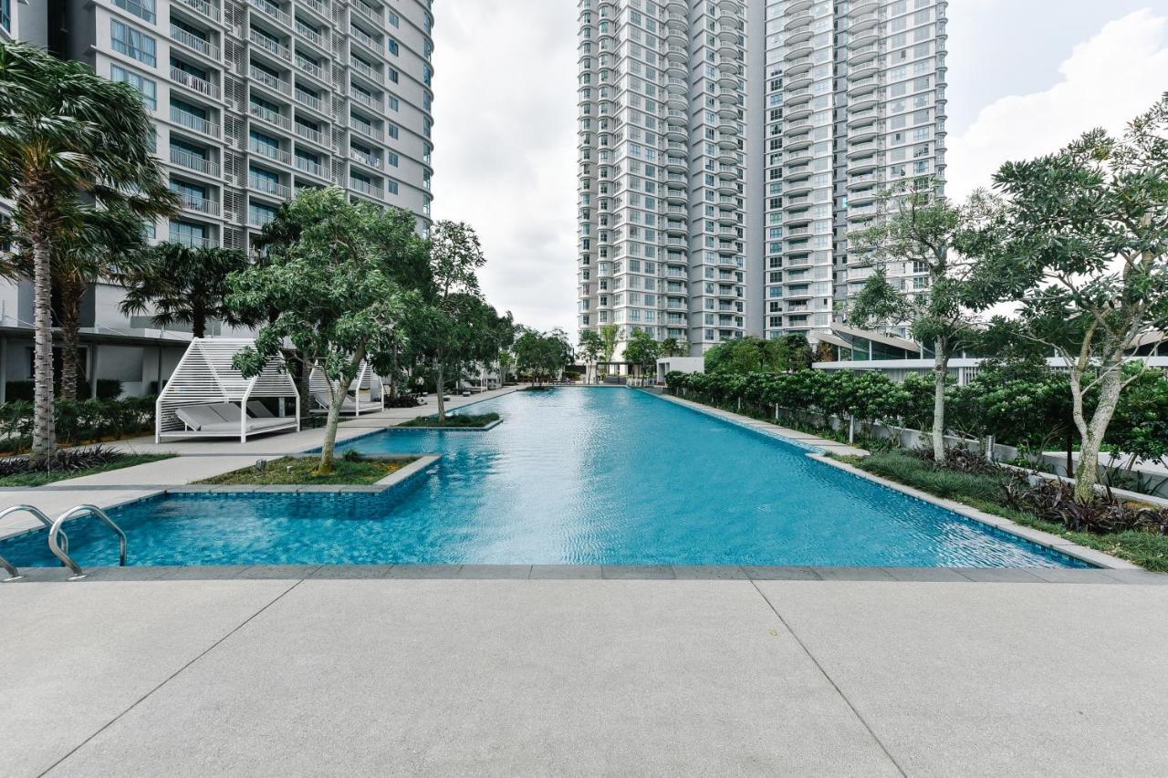 Teega Suites By Subhome Nusajaya  Exterior photo
