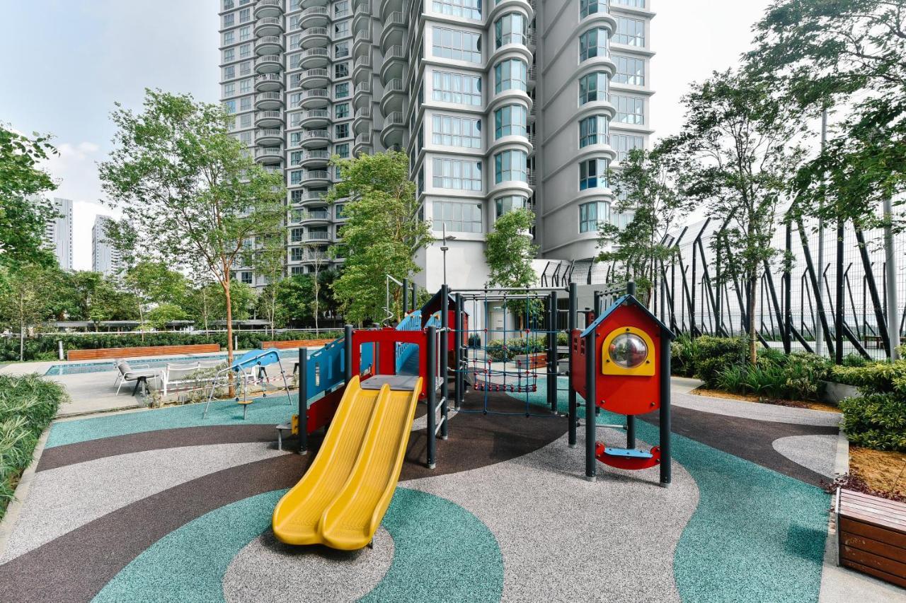 Teega Suites By Subhome Nusajaya  Exterior photo